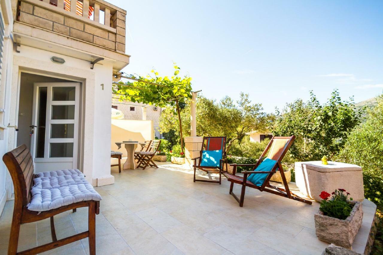 Apartments Laura Korcula Town Exterior photo